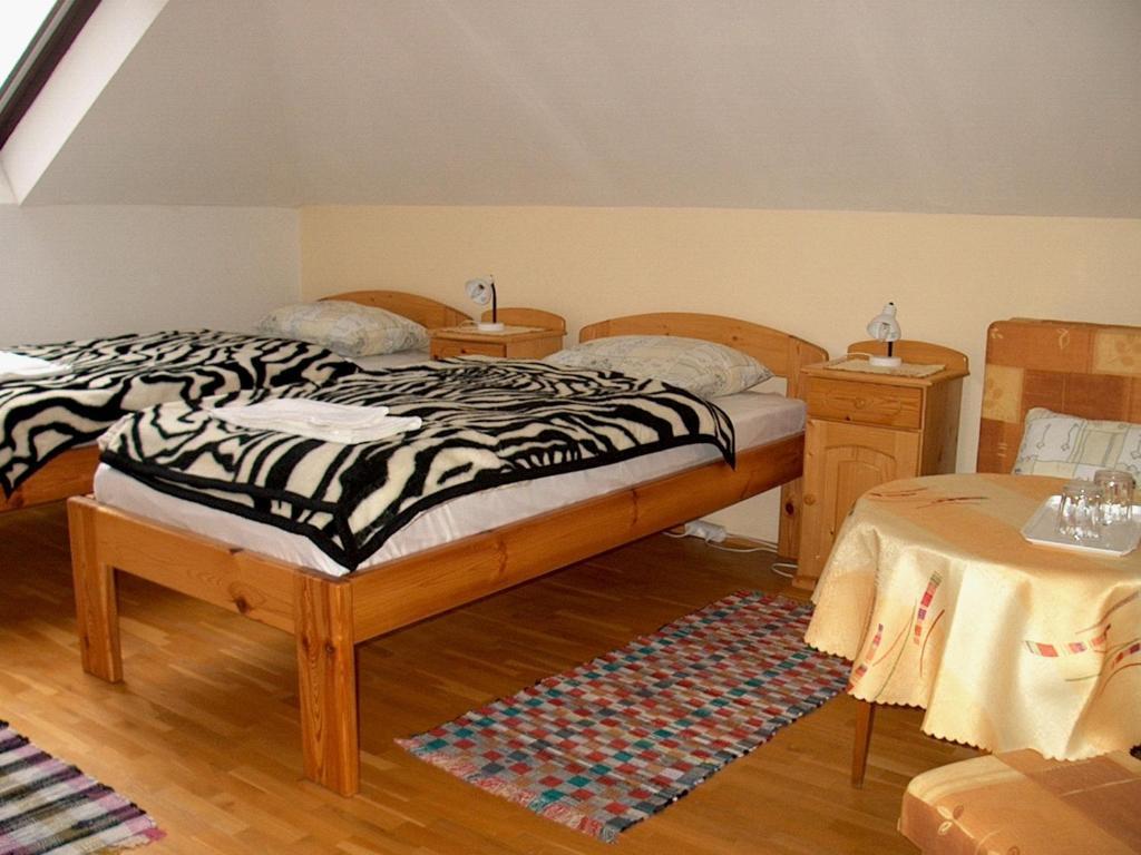 Roza Hotel Es Apartmanhaz Esztergom Værelse billede